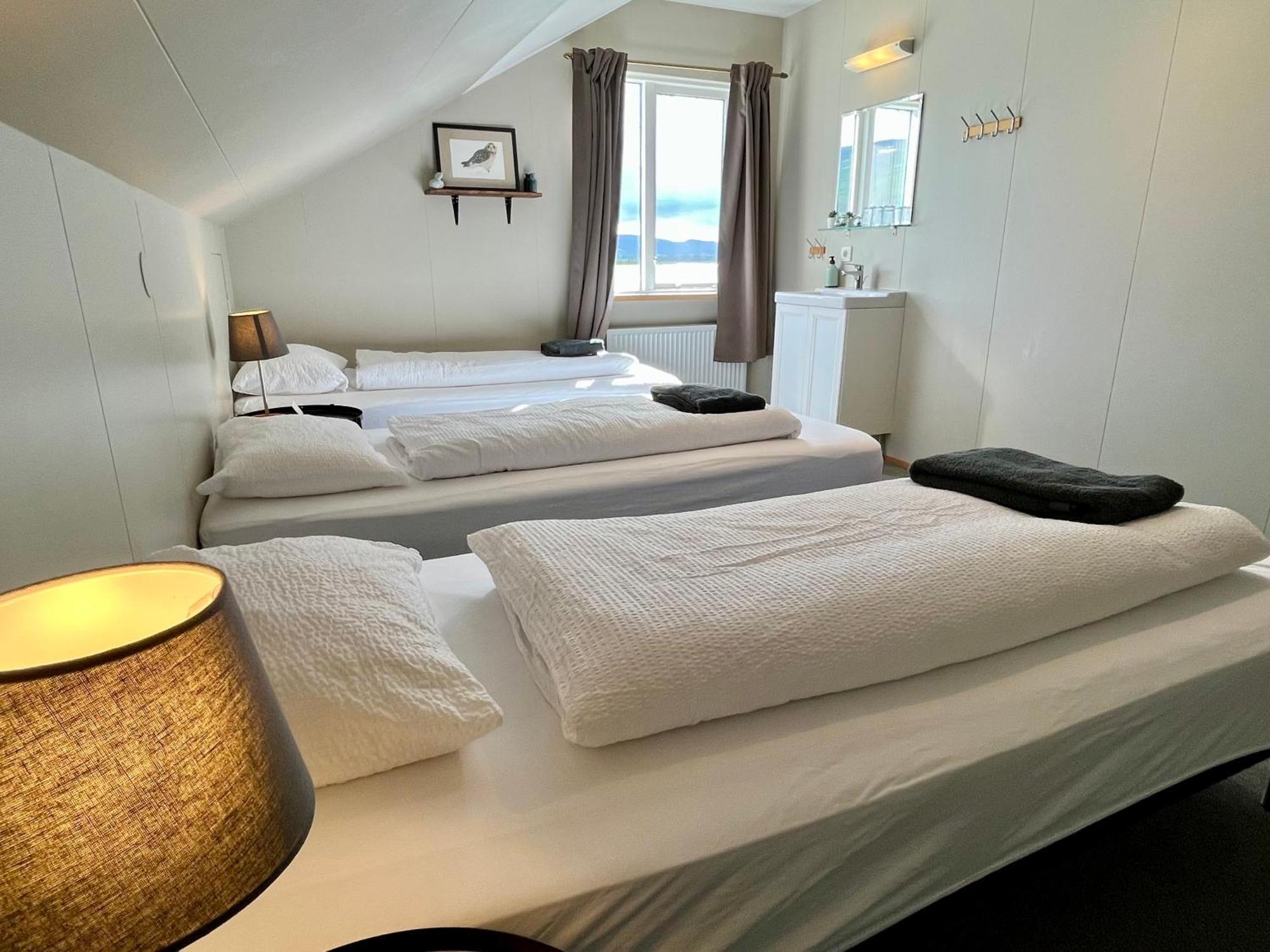 Eyjolfsstadir Guesthouse Еґільсстадір Екстер'єр фото